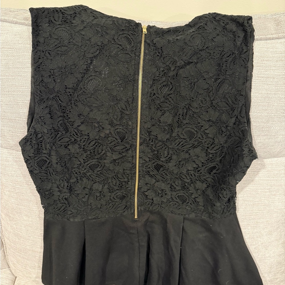 Forever 21 Black Lace Peplum Blouse - Picture 3 of 3